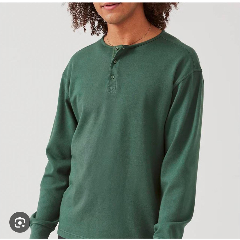 Outdoor Voices Henley Shirt Mens XS Green Organic Cotton Long Sleeve Performance